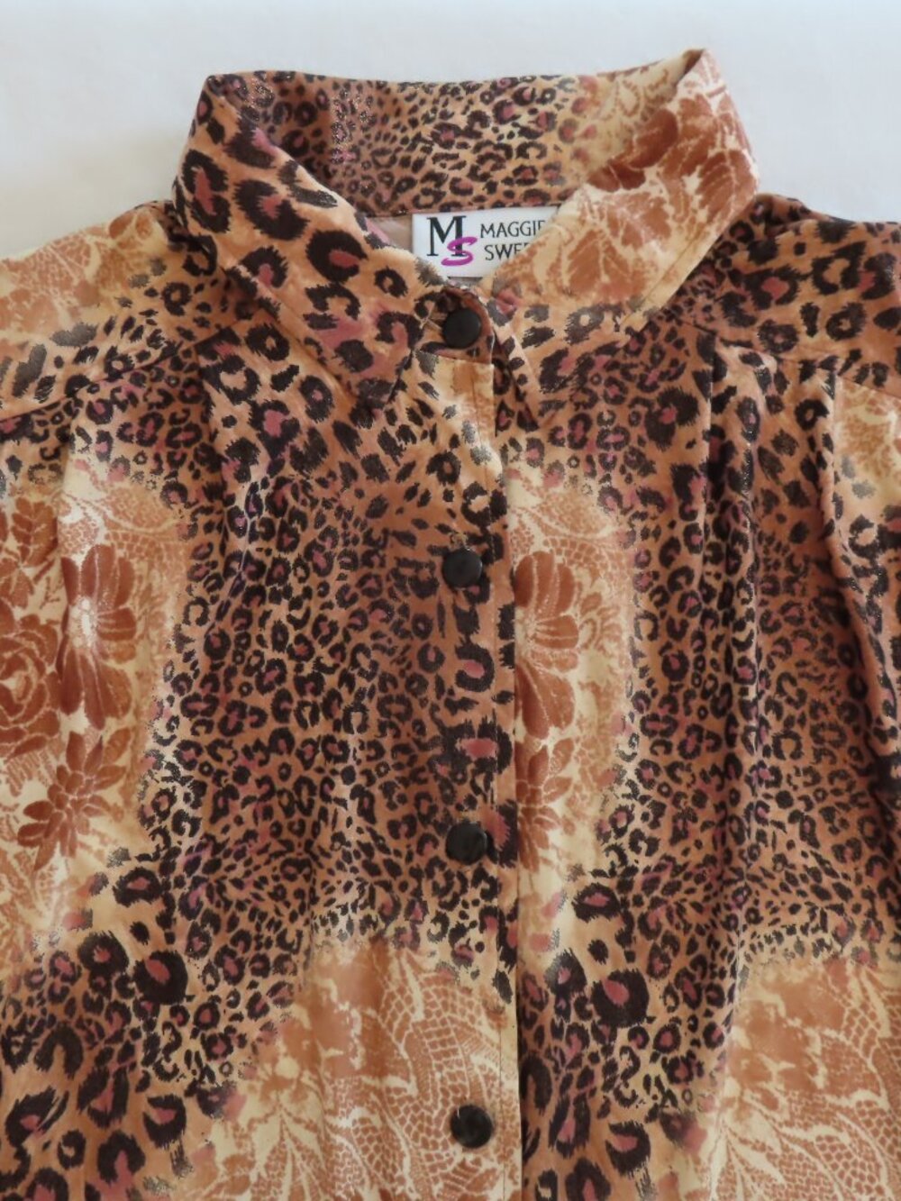 Maggie Sweet Blouse Top Cheetah Print Safari Petite Lg USA Vintage Long Sleeve